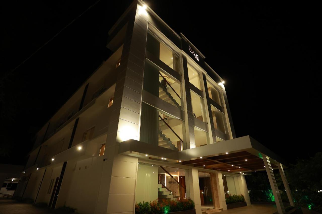 The Gold Hotel Palakkad Luaran gambar